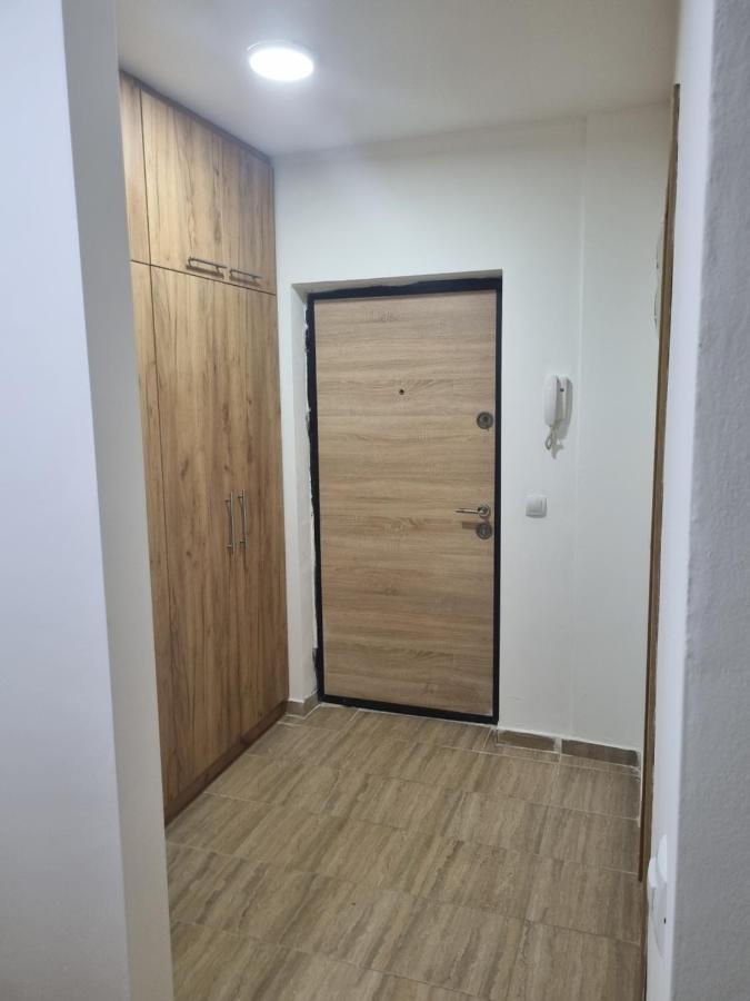 Golden Sun Skopje Apartment Екстериор снимка